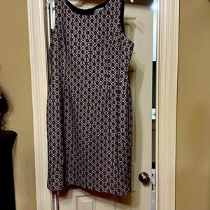 Kasper Sleeveless Shift